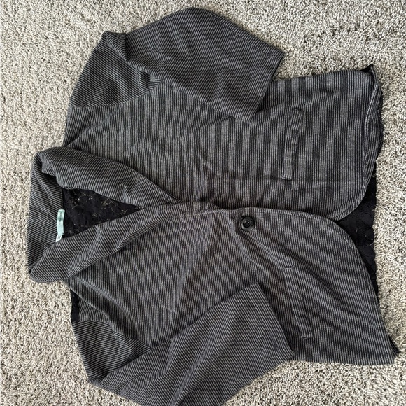 Maurices Cropped Soft Cloth Button and Lace Blazer Black White Size XL - Picture 3 of 11